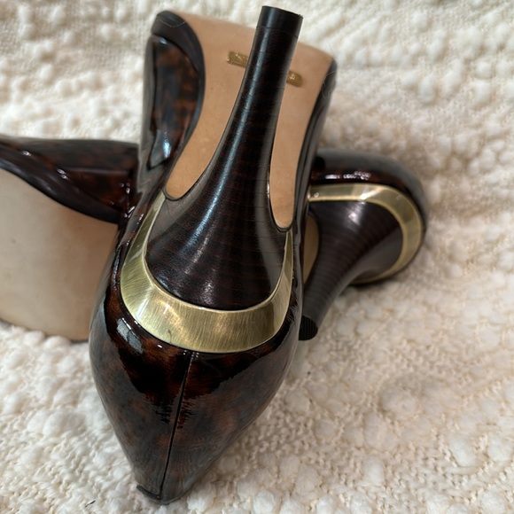 Cole Haan size 11 B brown leopard patent. Worn once. Nike Air technology - Picture 6 of 6